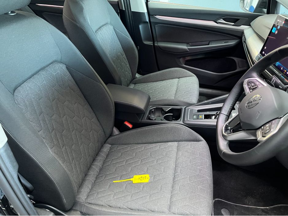 2025 Volkswagen Golf