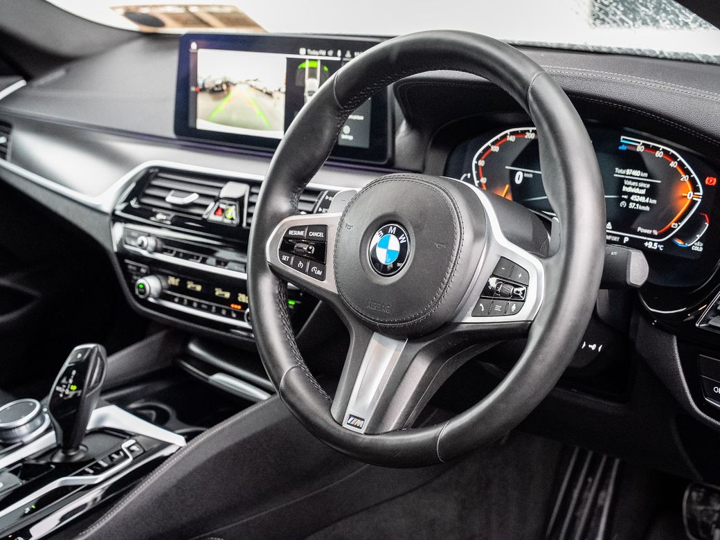 2021 BMW 5 Series