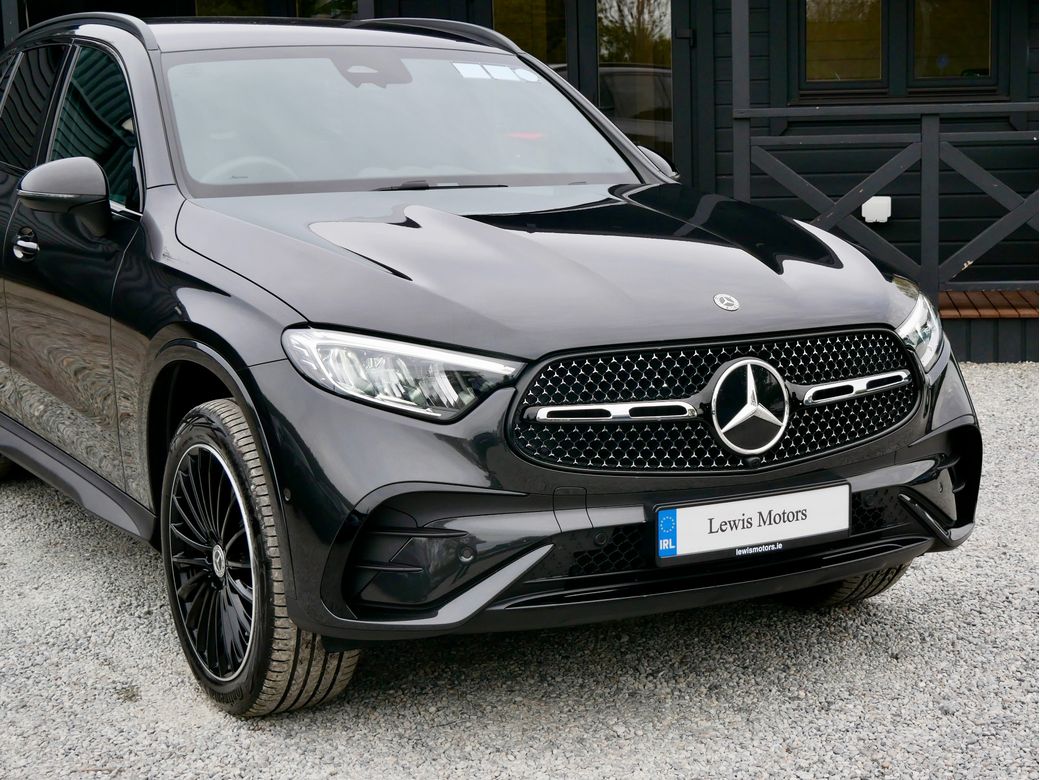 2025 Mercedes-Benz GLC Class