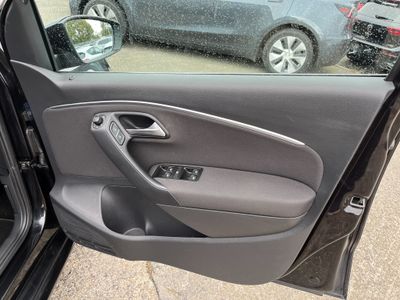 2017 Volkswagen Polo