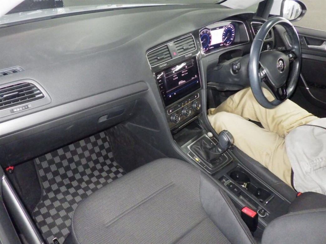 2019 Volkswagen Golf