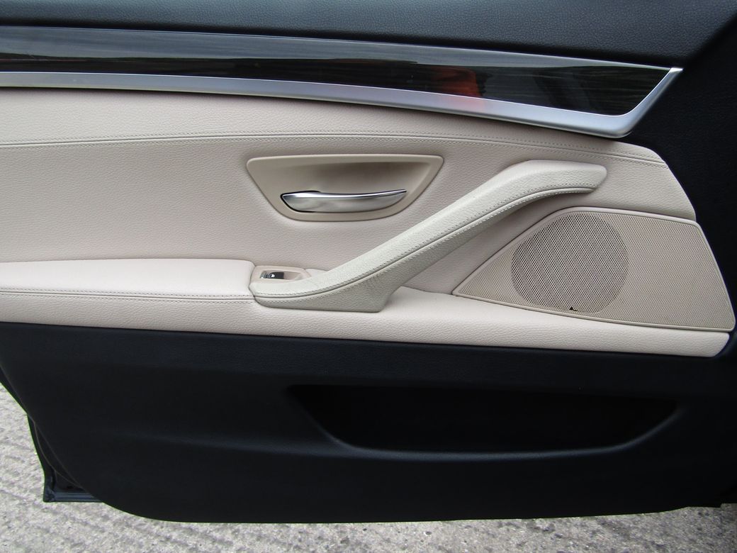 2013 BMW 5 Series