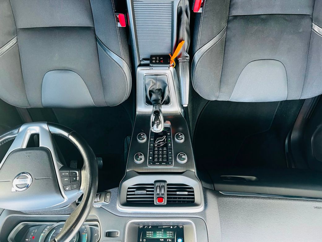 2015 Volvo V40