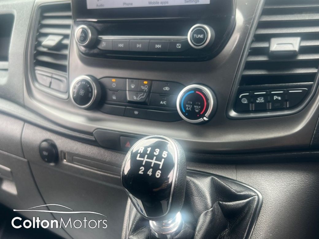 2022 Ford Transit Custom