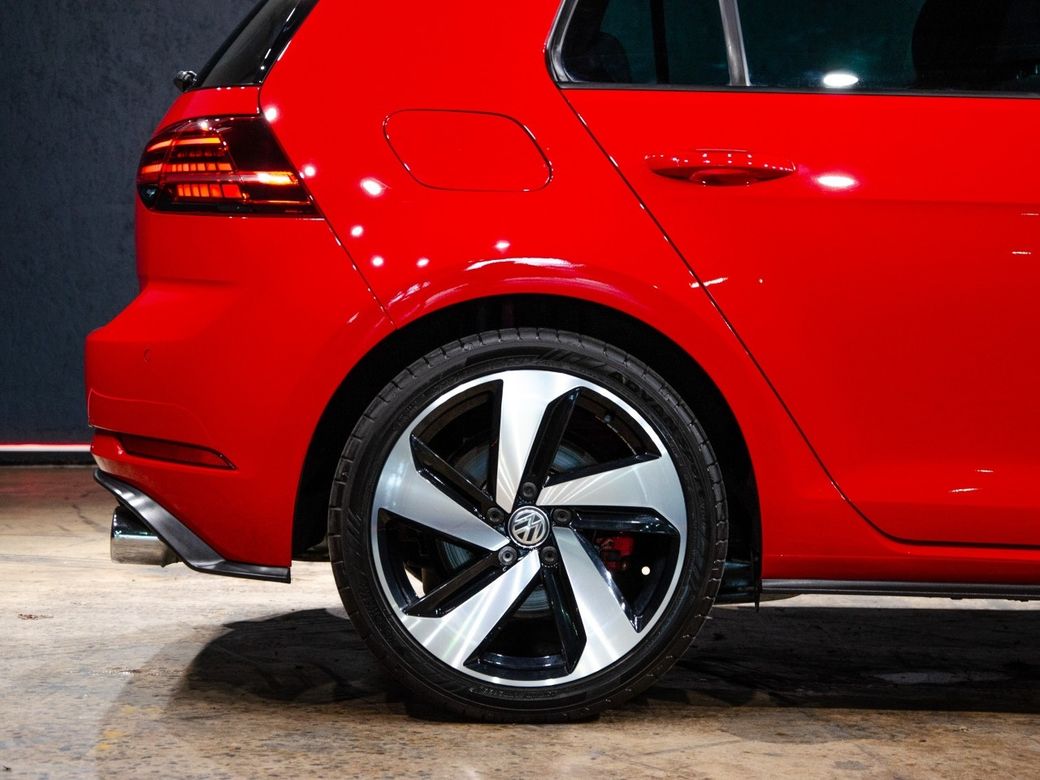 2018 Volkswagen Golf