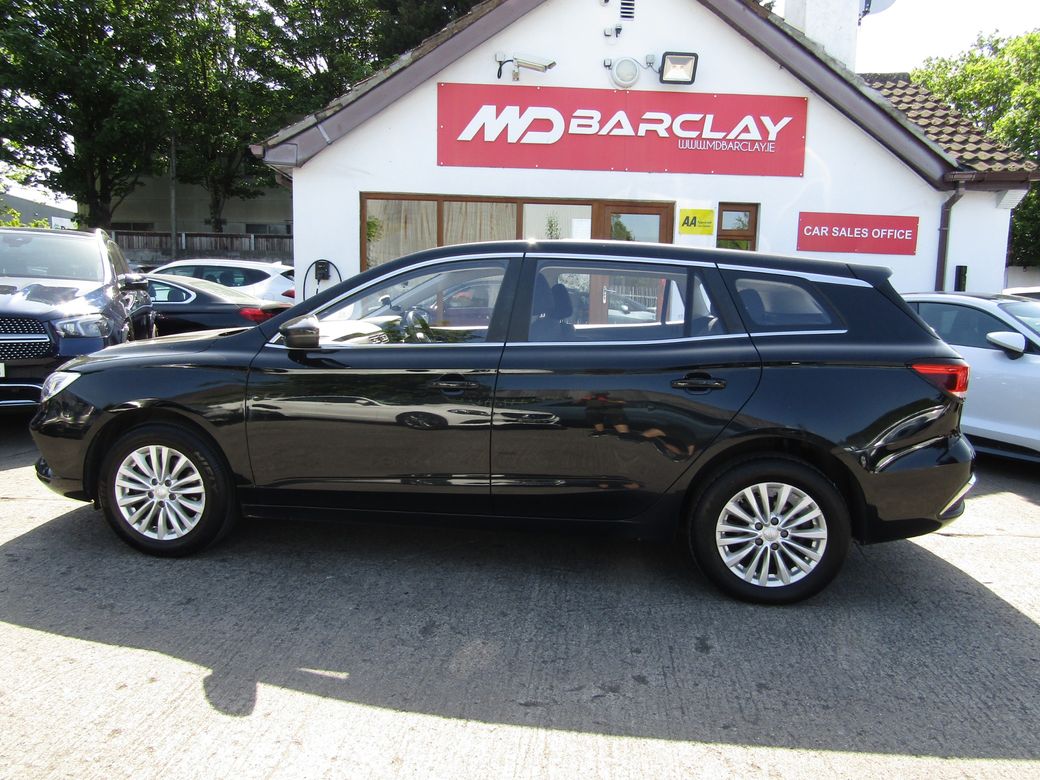 2021 MG 5