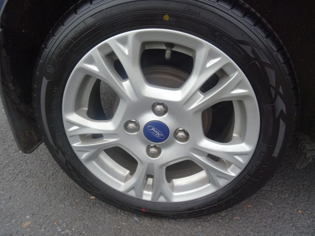 2015 Ford Fiesta