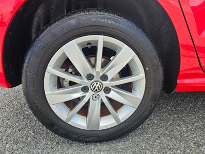 2014 Volkswagen Polo