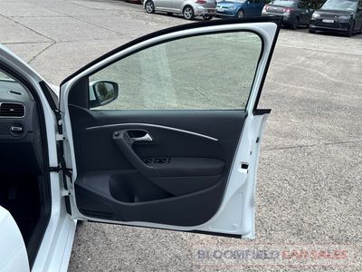 2017 Volkswagen Polo