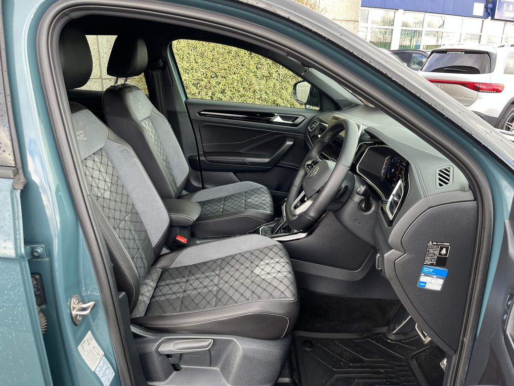 2023 Volkswagen T-Roc