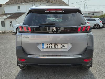 2022 Peugeot 5008