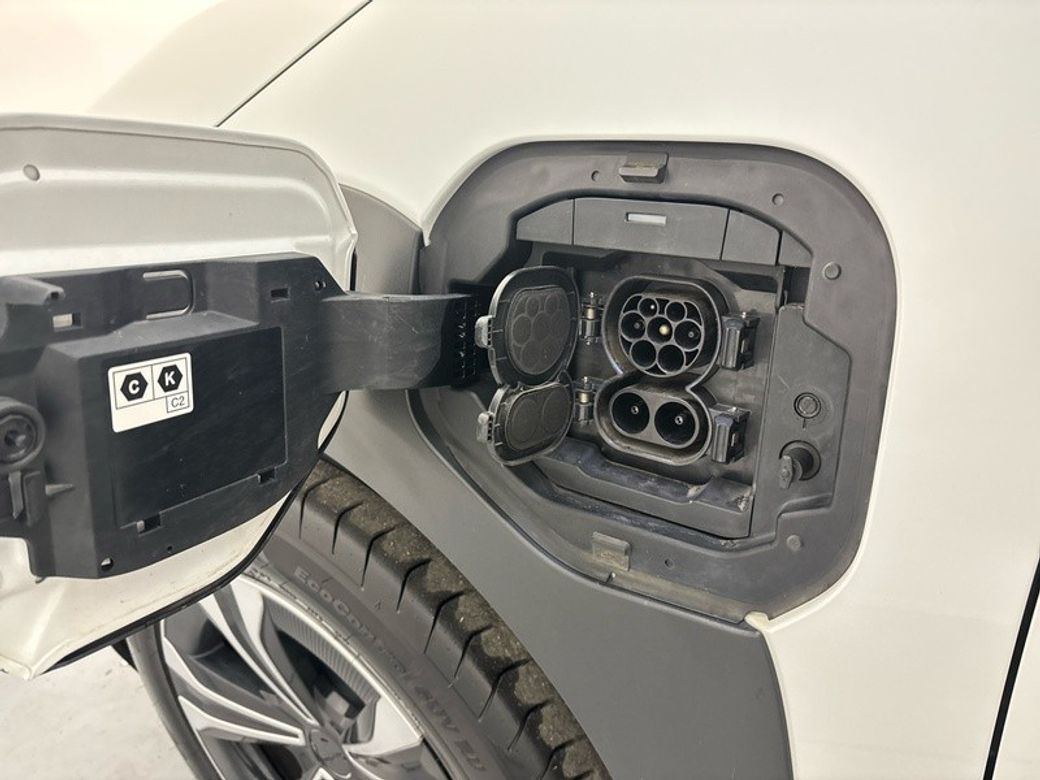 2023 Toyota bZ4X