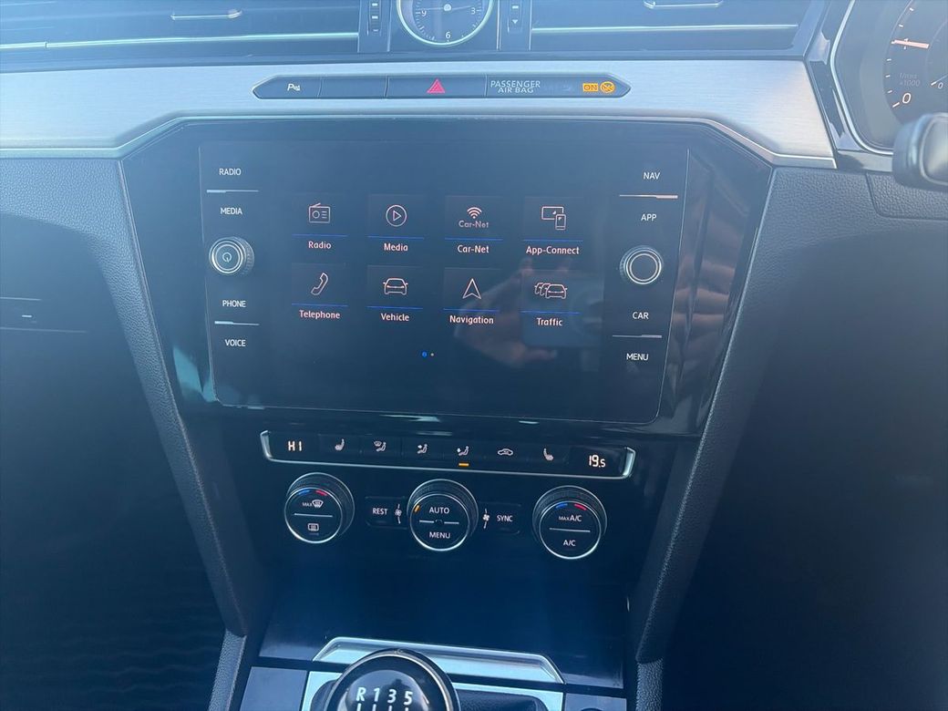 2019 Volkswagen Passat