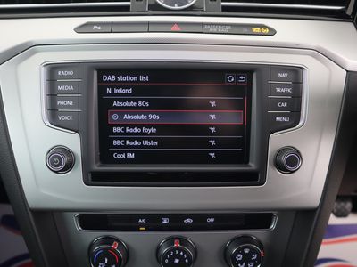 2016 Volkswagen Passat