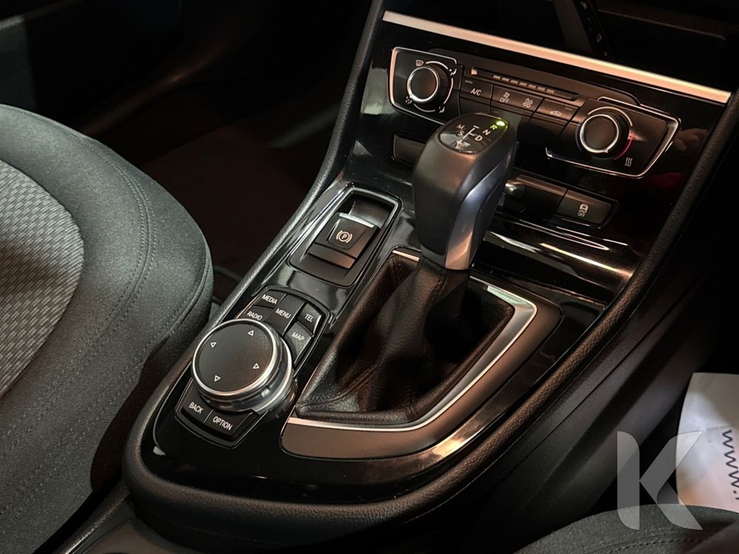 2016 BMW 218