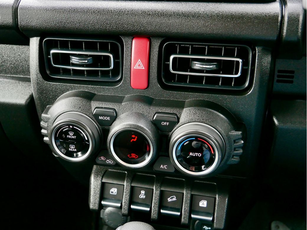 2023 Suzuki Jimny