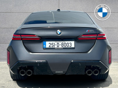 2025 BMW M5