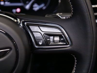 2022 Bentley Bentayga