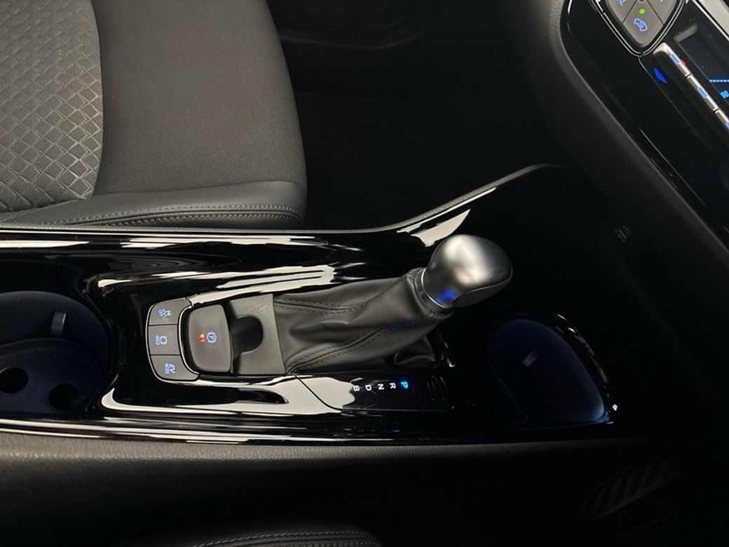 2023 Toyota C-HR