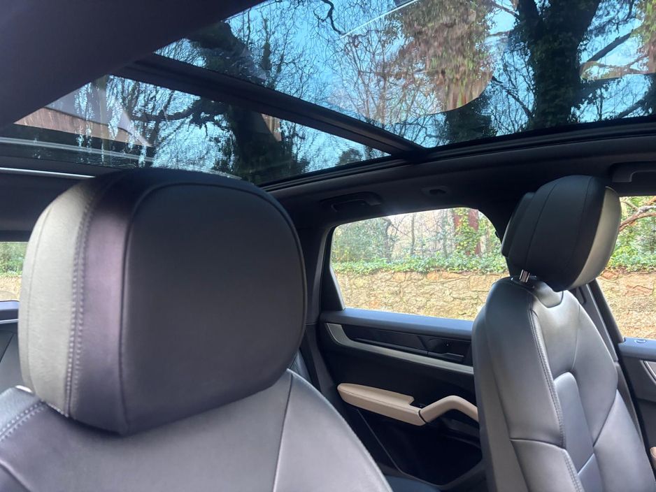 2023 Porsche Cayenne