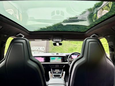2025 Porsche Cayenne