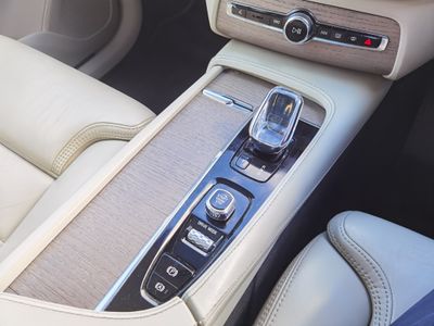 2020 Volvo XC90