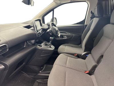 2024 Peugeot Partner