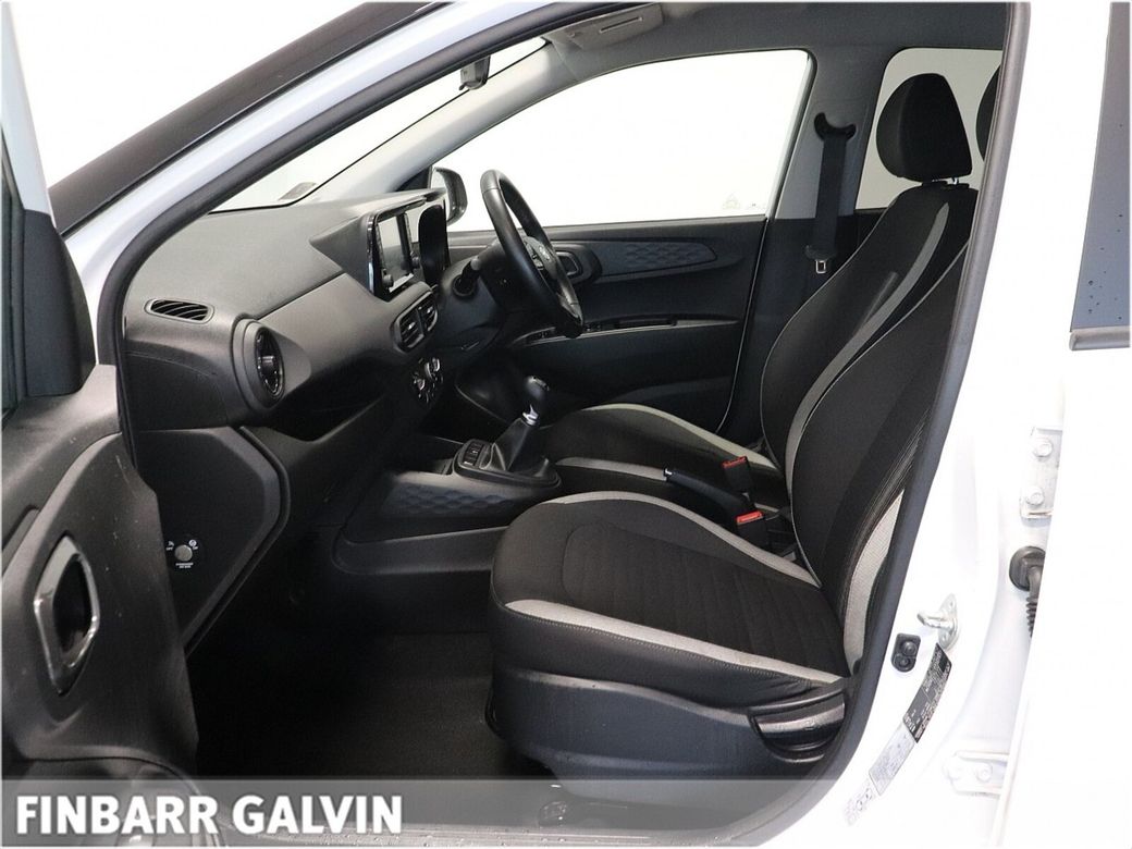 2023 Hyundai i10