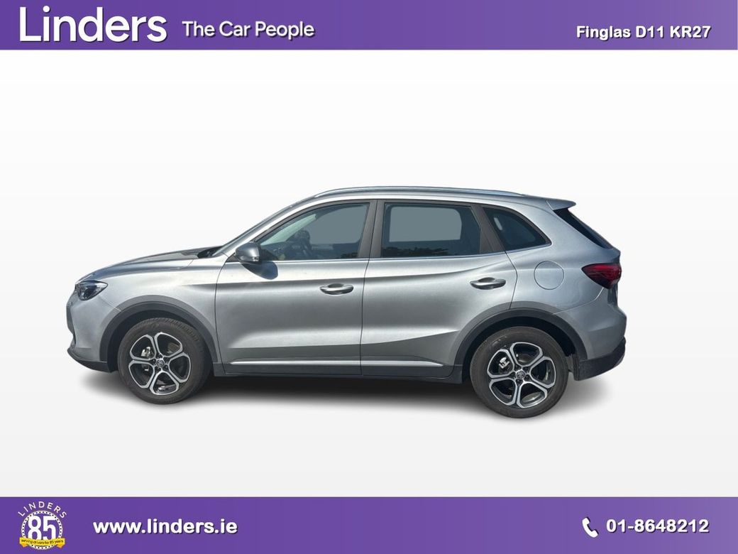 2025 MG ZS