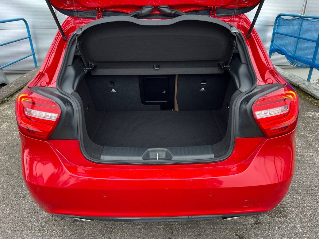 2014 Mercedes-Benz A 180