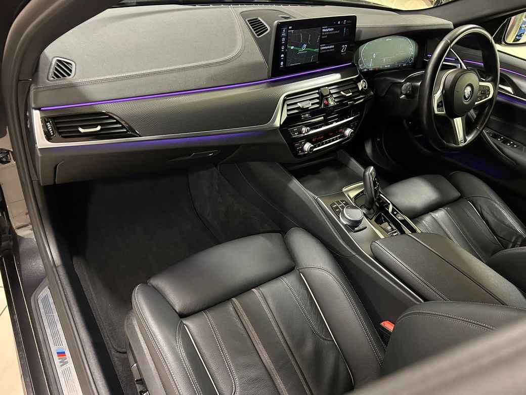 2021 BMW 5 Series