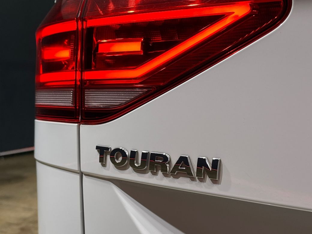 2017 Volkswagen Touran