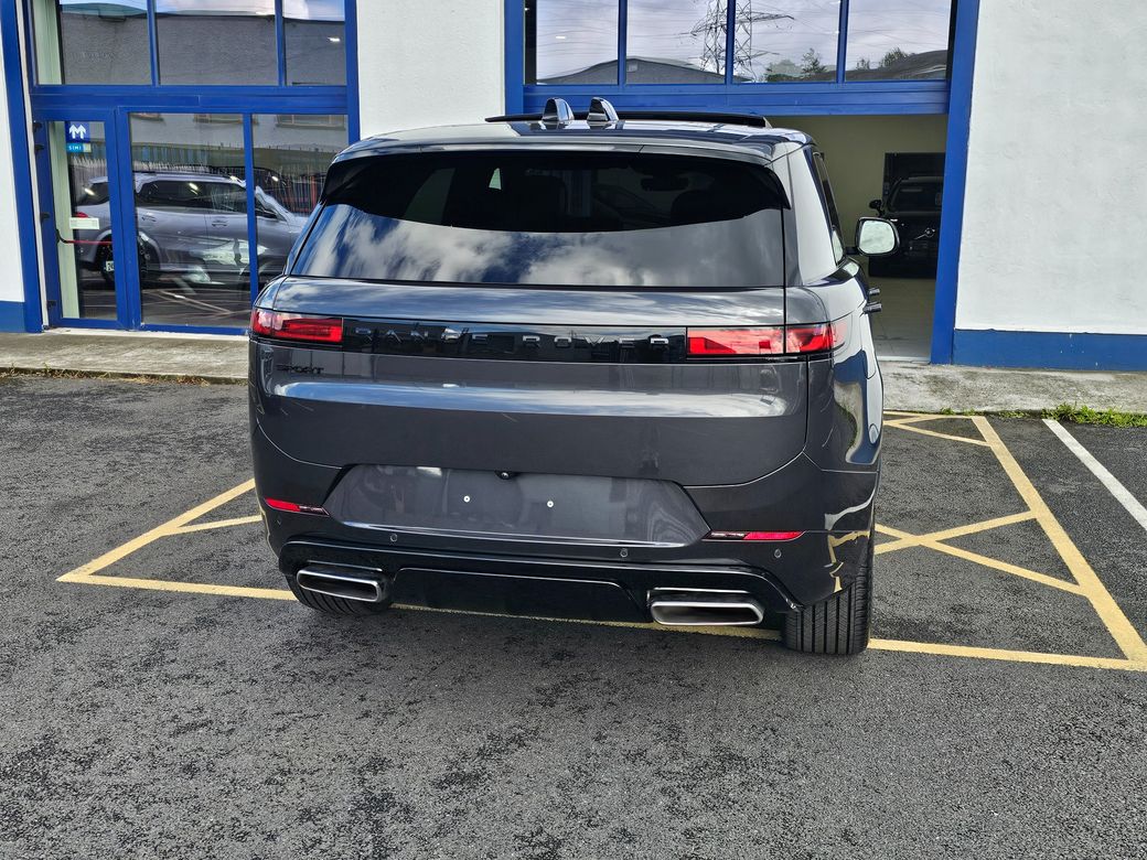 2026 Land Rover Range Rover Sport