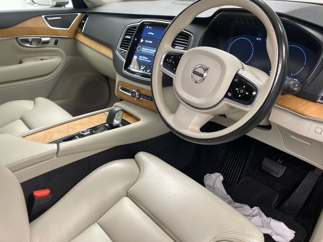 2022 Volvo XC90