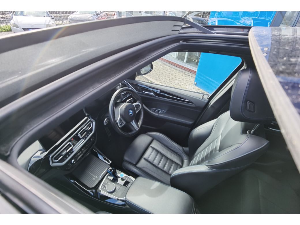 2022 BMW iX3