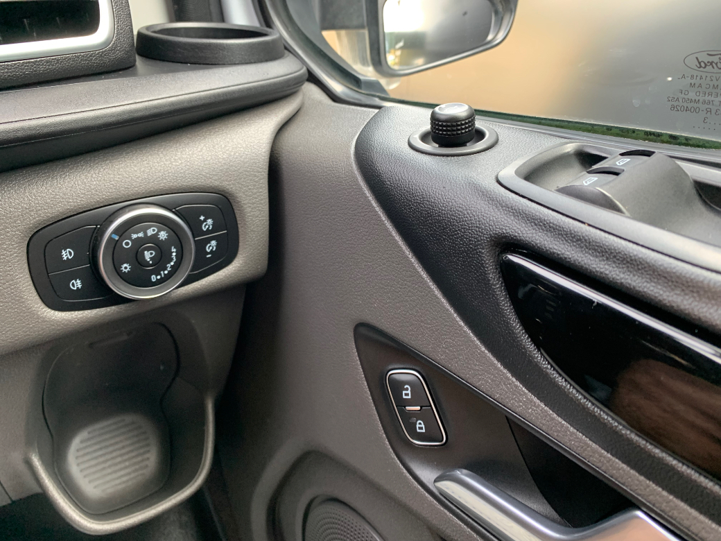 2023 Ford Transit Custom