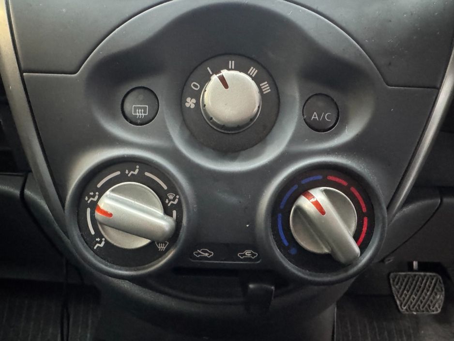 2019 Nissan March