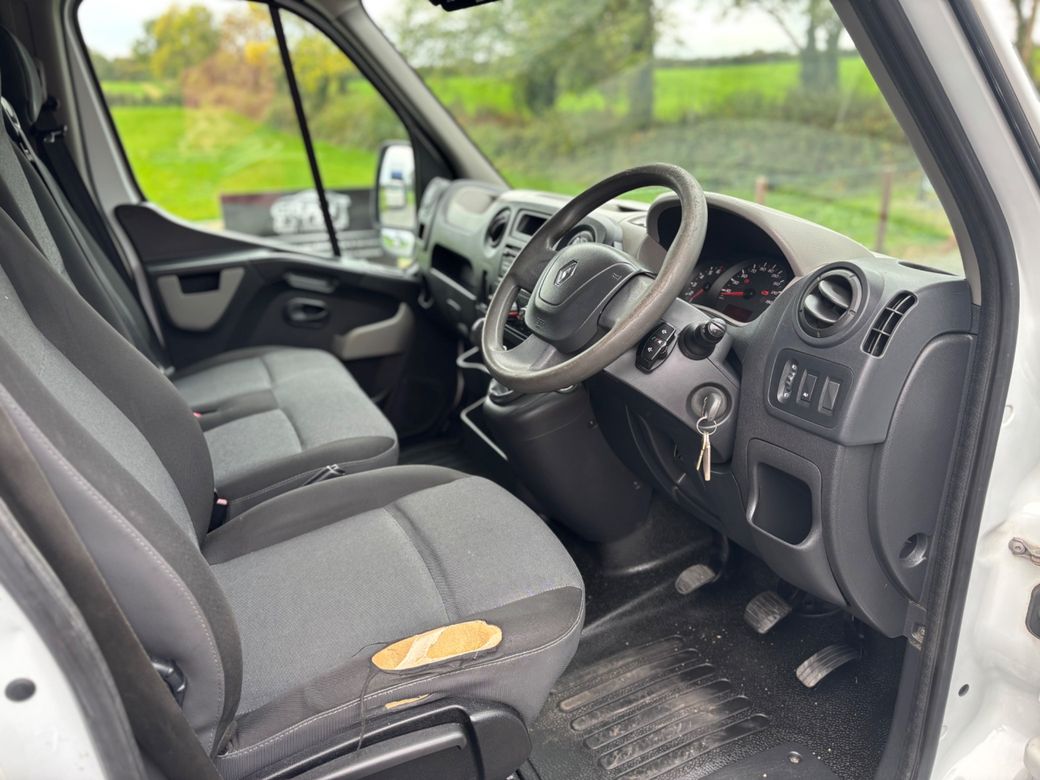 2018 Renault Master