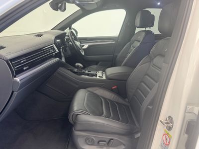 2020 Volkswagen Touareg