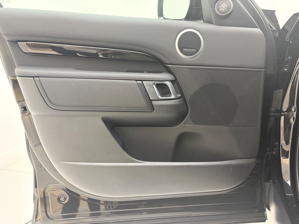 2022 Land Rover Discovery