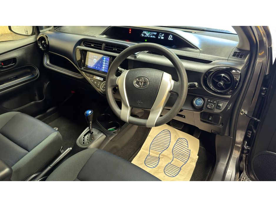 2015 Toyota Aqua