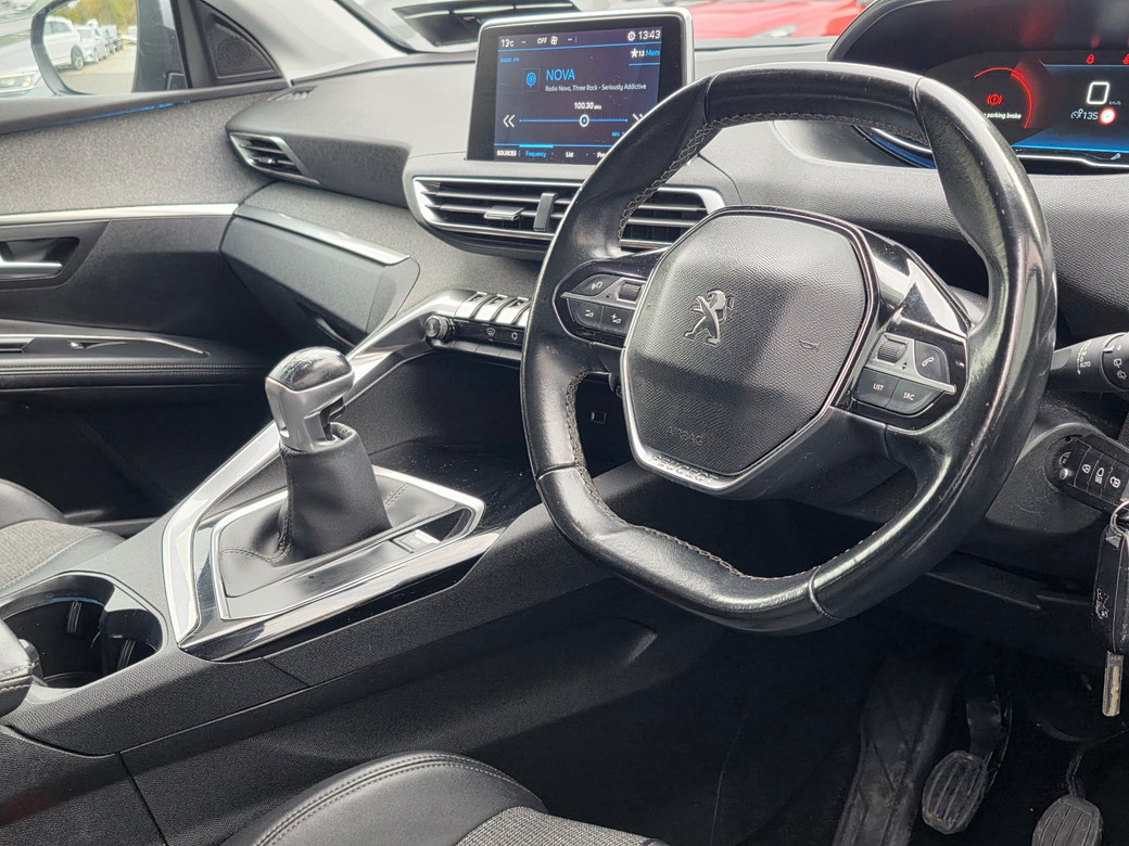 2020 Peugeot 5008