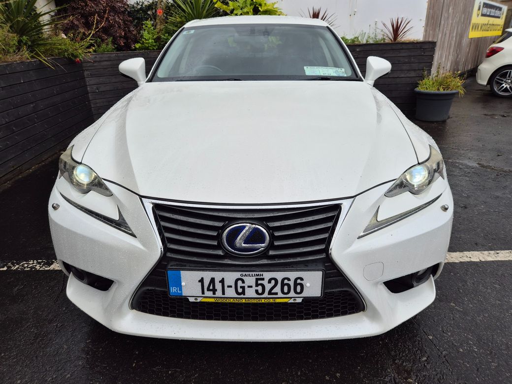 2014 Lexus IS 300h
