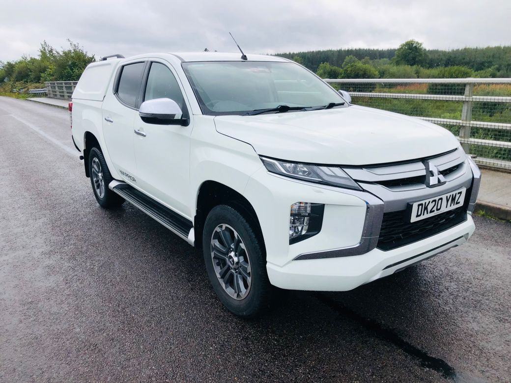 2020 Mitsubishi L200