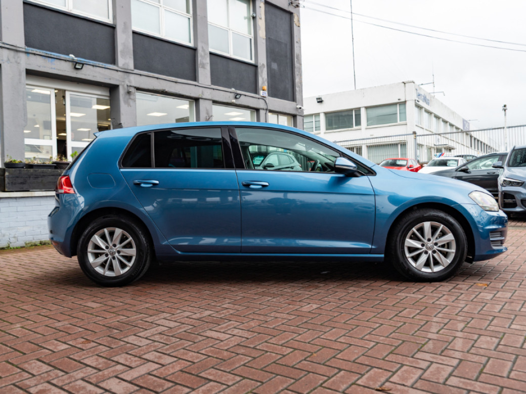 2016 Volkswagen Golf