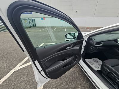 2020 Opel Insignia