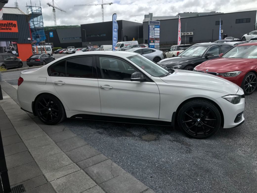 2017 BMW 3 Series