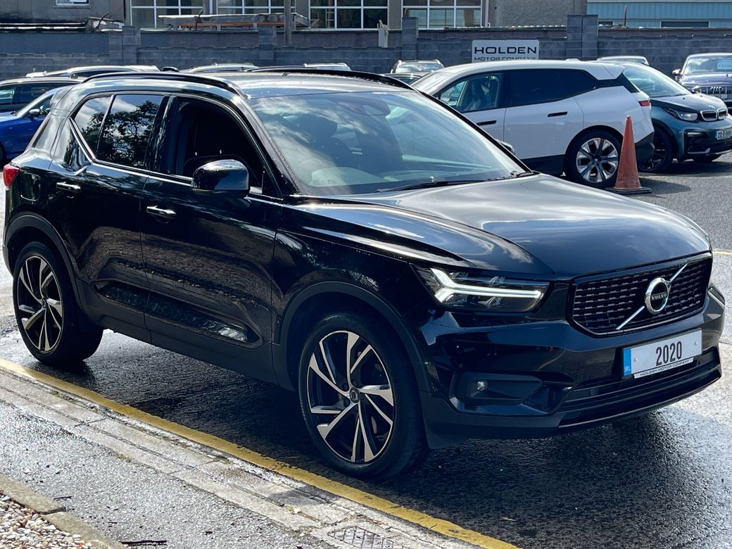 2020 Volvo XC40