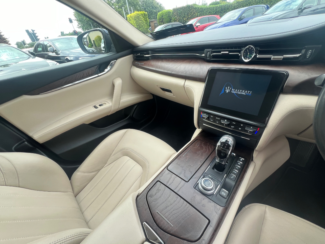 2017 Maserati Quattroporte