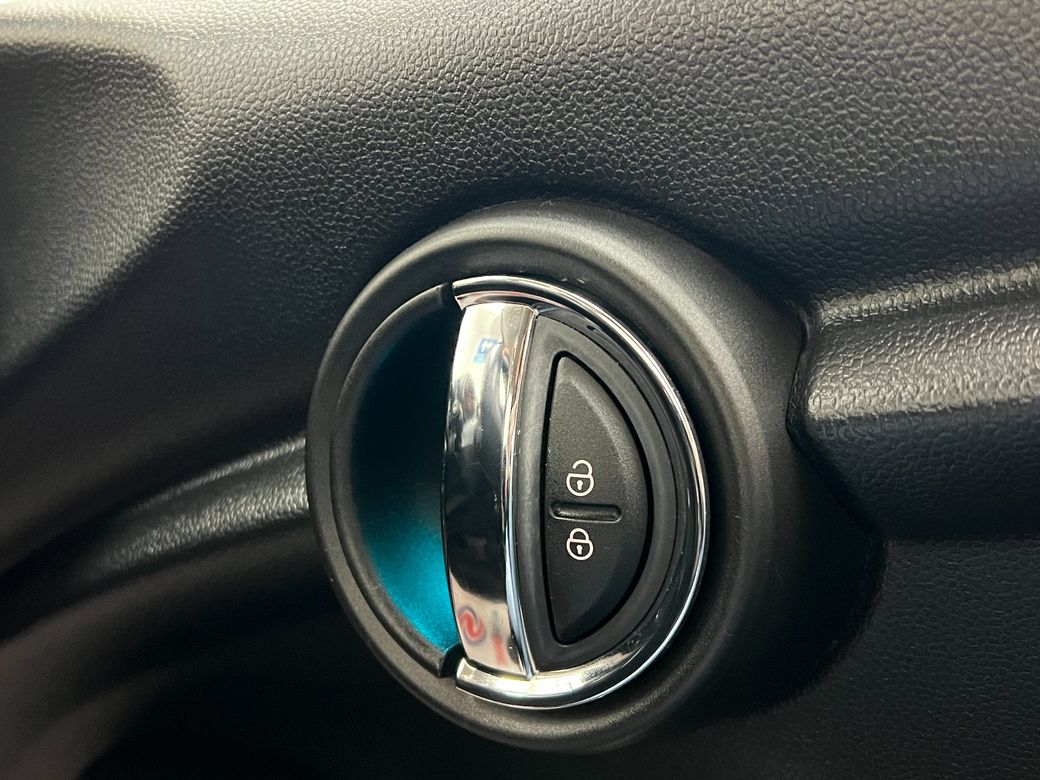 2017 Mini Cooper D